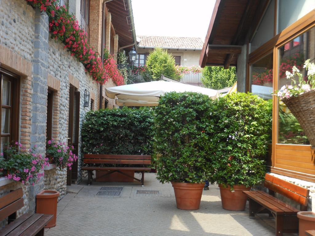 Agriturismo Cassinazza Orsenigo المظهر الخارجي الصورة