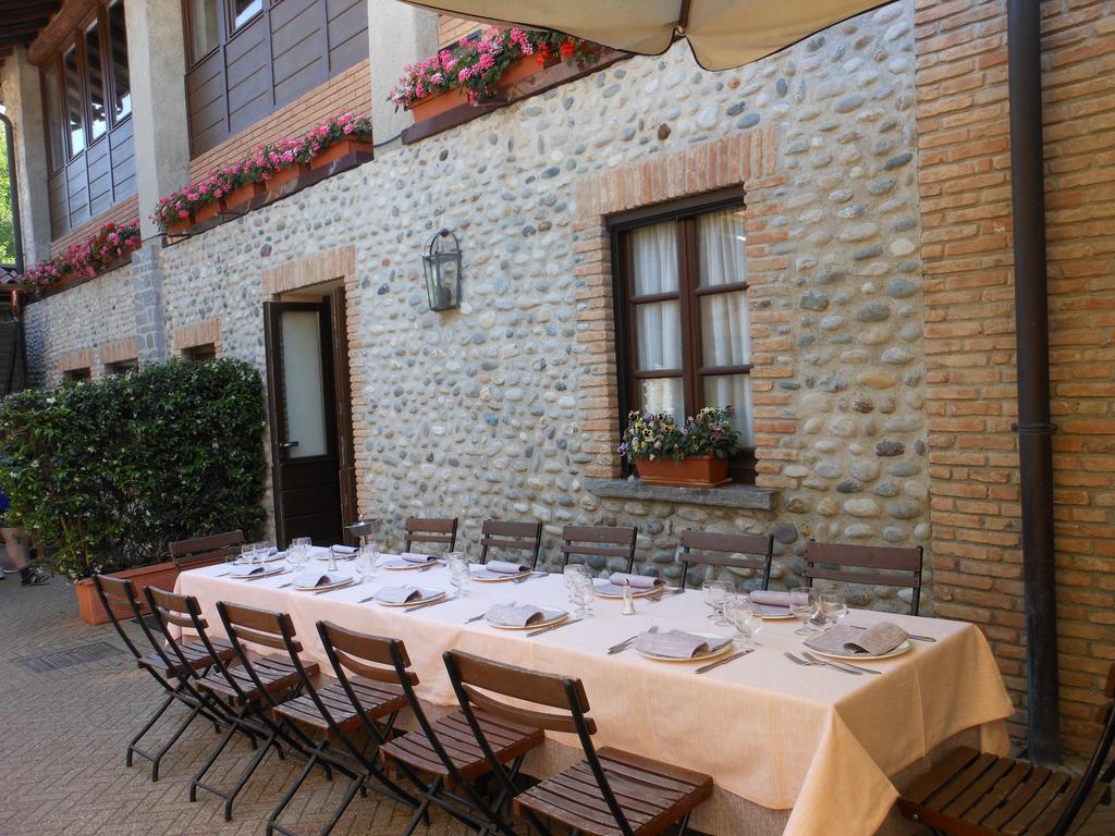 Agriturismo Cassinazza Orsenigo المظهر الخارجي الصورة