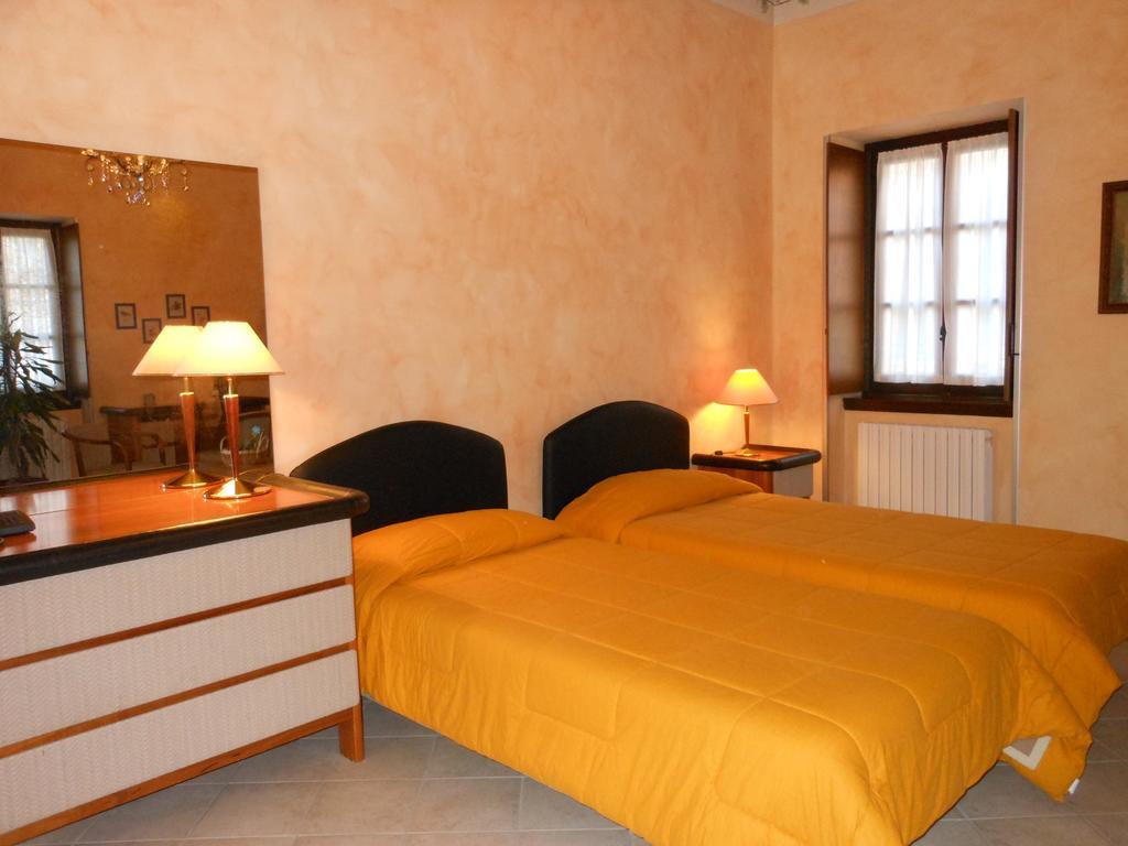 Agriturismo Cassinazza Orsenigo المظهر الخارجي الصورة