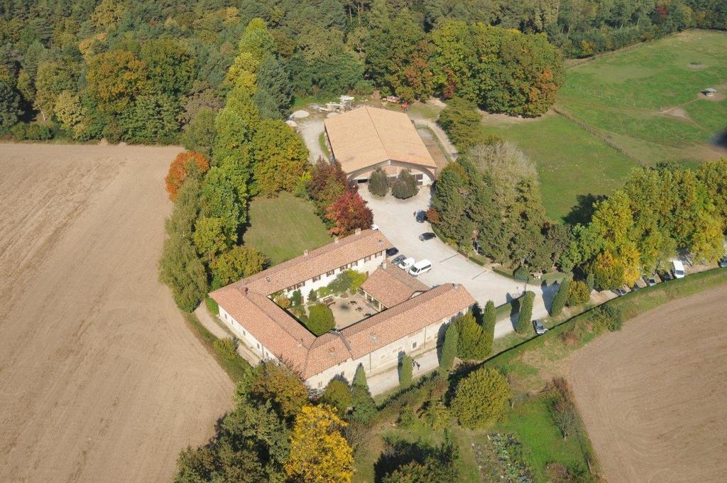Agriturismo Cassinazza Orsenigo المظهر الخارجي الصورة